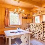 Almdorf Stadl By Alps Chalet *