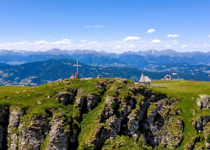 شاليه Almdorf Stadl By Alps *